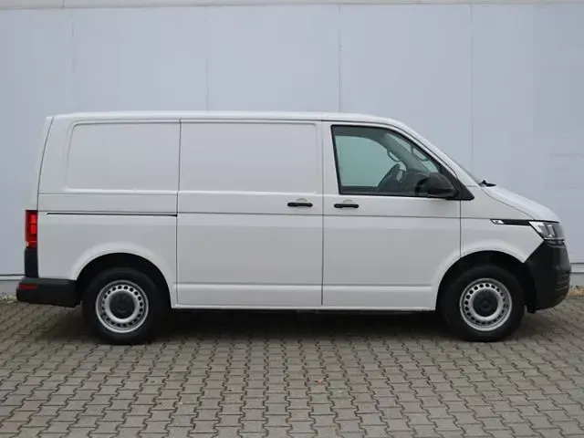 Gebraucht VW T6.1 150 PS (110 kW) 2020 Weiß Van