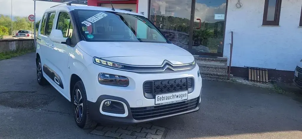 Gebraucht Citroën Berlingo Feel 131 PS (96 kW) 2018 Weiß Van / Kleinbus
