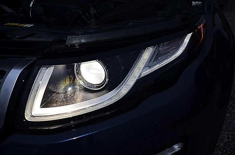 Gebraucht Land Rover Range Rover evoque 150 PS (110 kW) 2018 Loire blue perl SUV