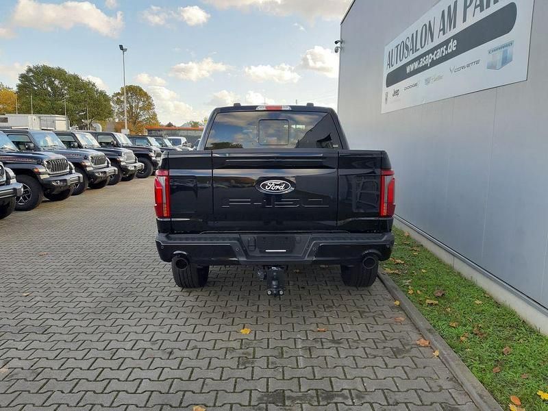 Neu Ford F-150 Lariat 436 PS (320 kW) 2025 Agate black metallic Abholung