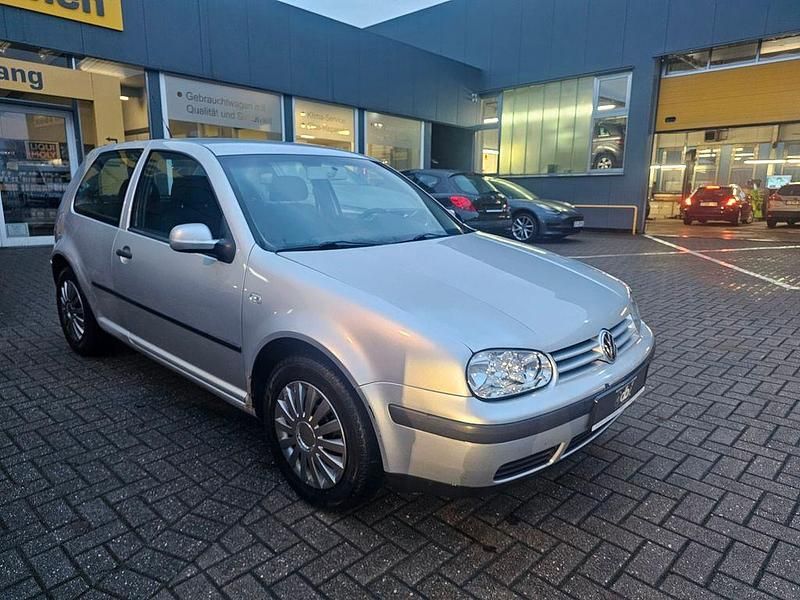 Gebraucht VW Golf IV 75 PS (55 kW) 2002 Silber Limousine