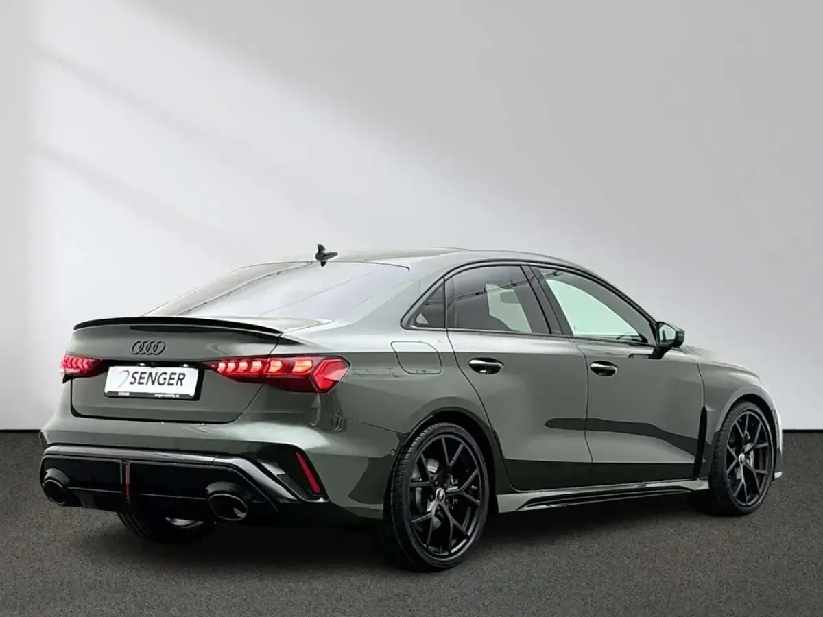 Neu Audi RS3 Sport 400 PS (294 kW) 2026 Other Limousine