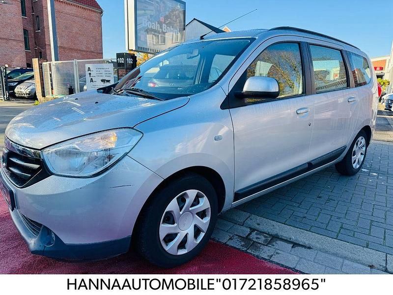 Grau Gebraucht 2014 Dacia Lodgy Lauréate Van / Kleinbus | 5.950 € (Guter Preis) - Bild 1/4