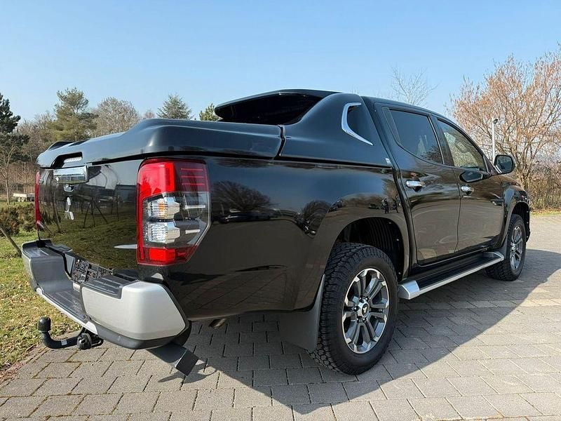 Gebraucht Mitsubishi L200 Plus 150 PS (110 kW) 2022 Schwarz Pickup