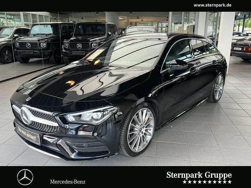 Schwarz Gebraucht 2020 Mercedes CLA200 Shooting Brake AMG Kombi | 24.950 € (Fairer Preis) - Bild 1/4