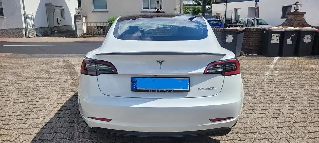 Gebraucht Tesla Model 3 377 kW (513 PS) 2022 Weiß Limousine