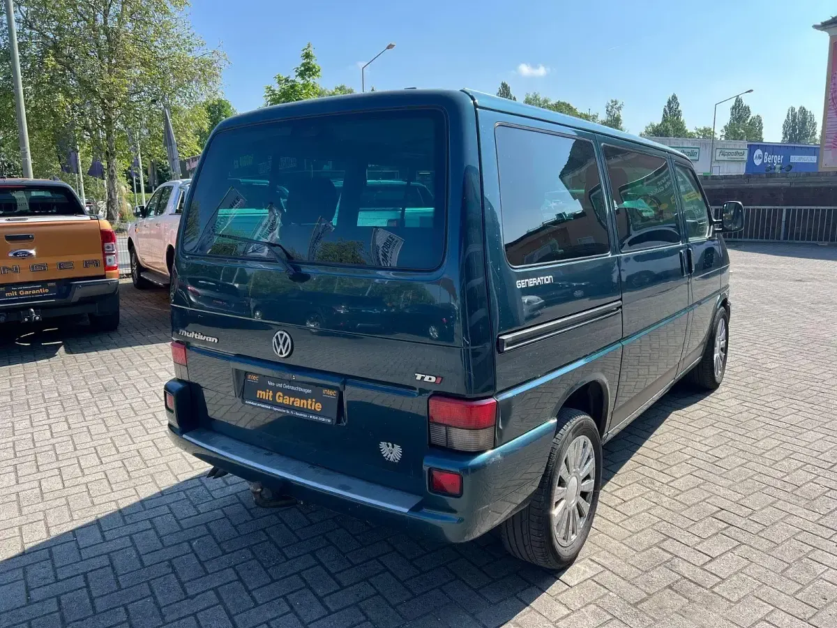 Usado VW T4 151 HP (111 kW) 2003 Verde Van