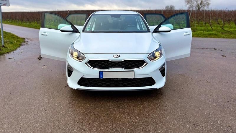 Gebraucht Kia Ceed GT 101 PS (74 kW) 2020 Weiß Kombi
