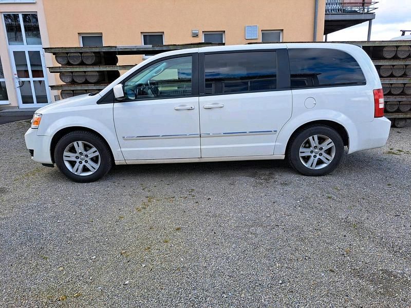 Gebraucht Dodge Grand Caravan 200 PS (147 kW) 2007 Weiß Van / Kleinbus