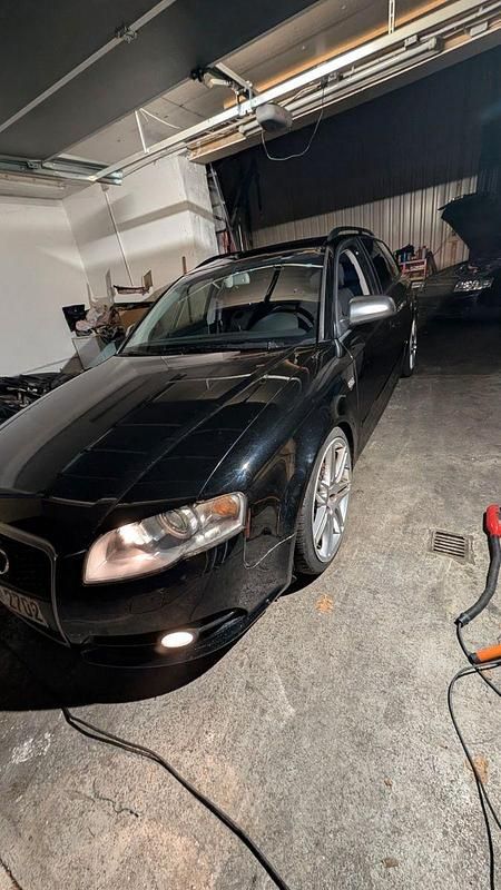Schwarz Gebraucht 2006 Audi A4 Sport Kombi | 5.000 € - Bild 1/4