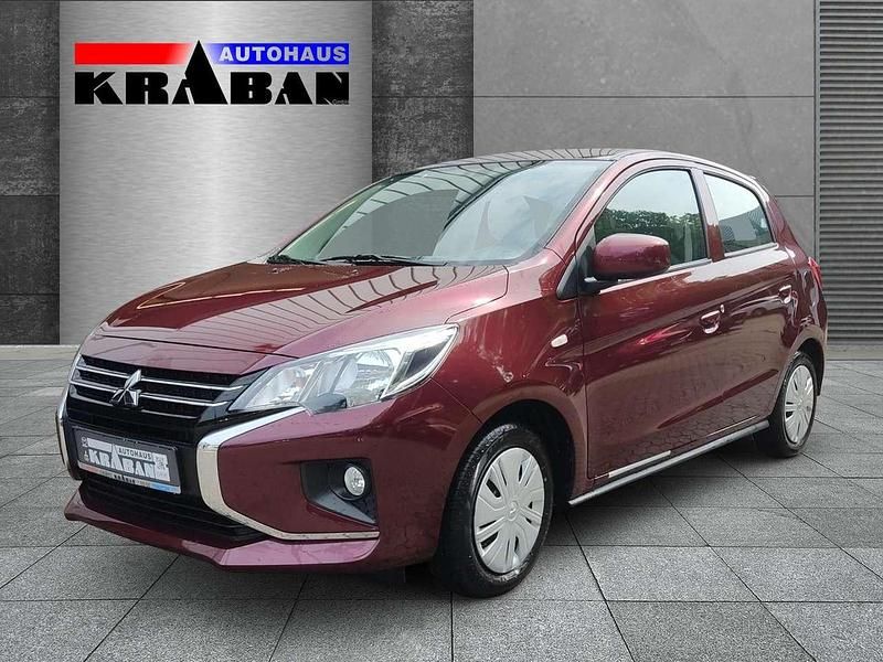 Neu Mitsubishi Space Star Plus 71 PS (52 kW) 2025 Bordeauxrot Kleinwagen