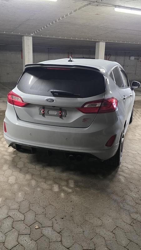 Gebraucht Ford Fiesta ST 230 PS (169 kW) 2019 Grau Kleinwagen