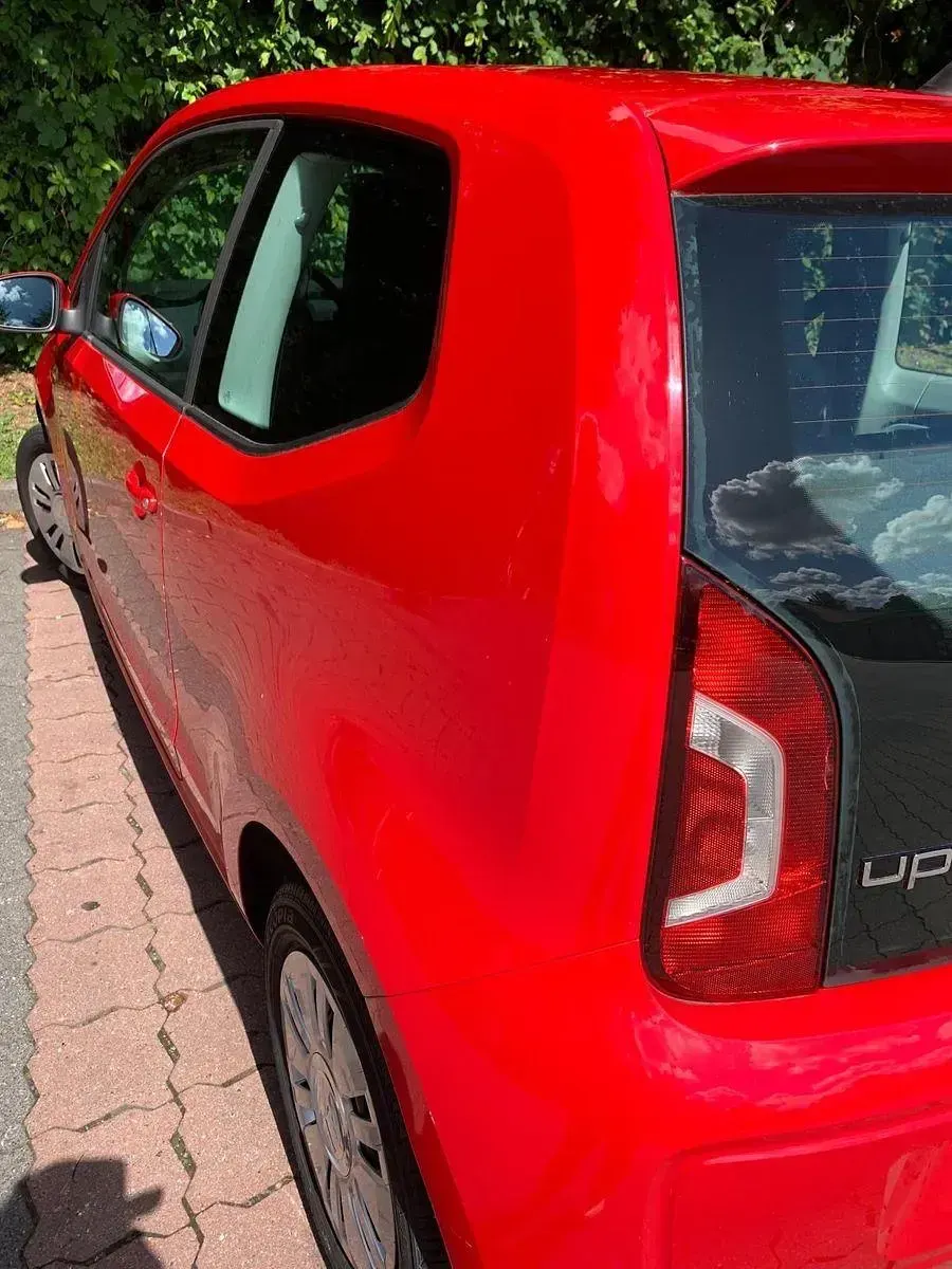Gebraucht VW up! move up! 60 PS (44 kW) 2011 Rot Kleinwagen