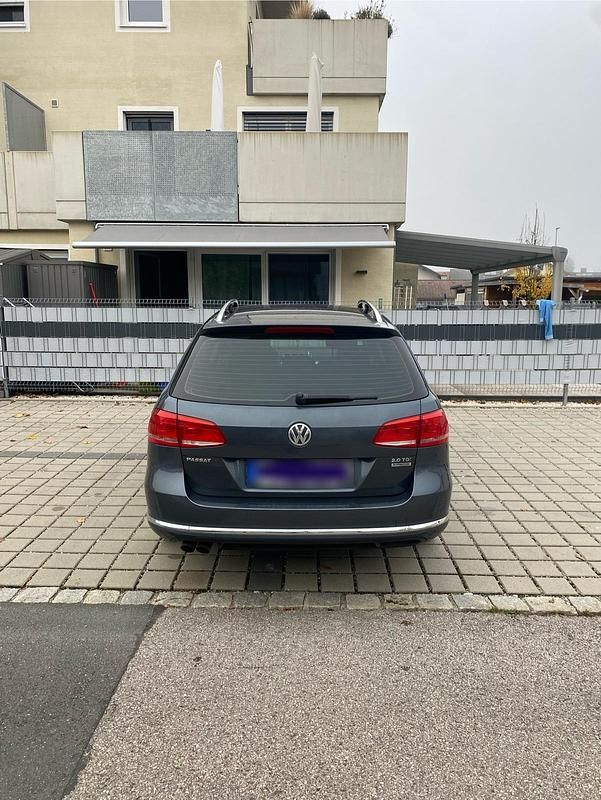 Gebraucht VW Passat 170 PS (125 kW) 2011 Andere farben Kombi