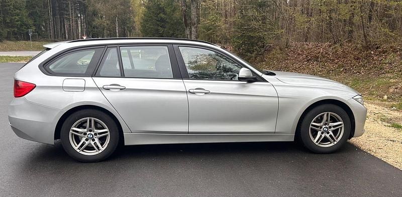 Gebraucht BMW 320 184 PS (135 kW) 2014 Silber Kombi