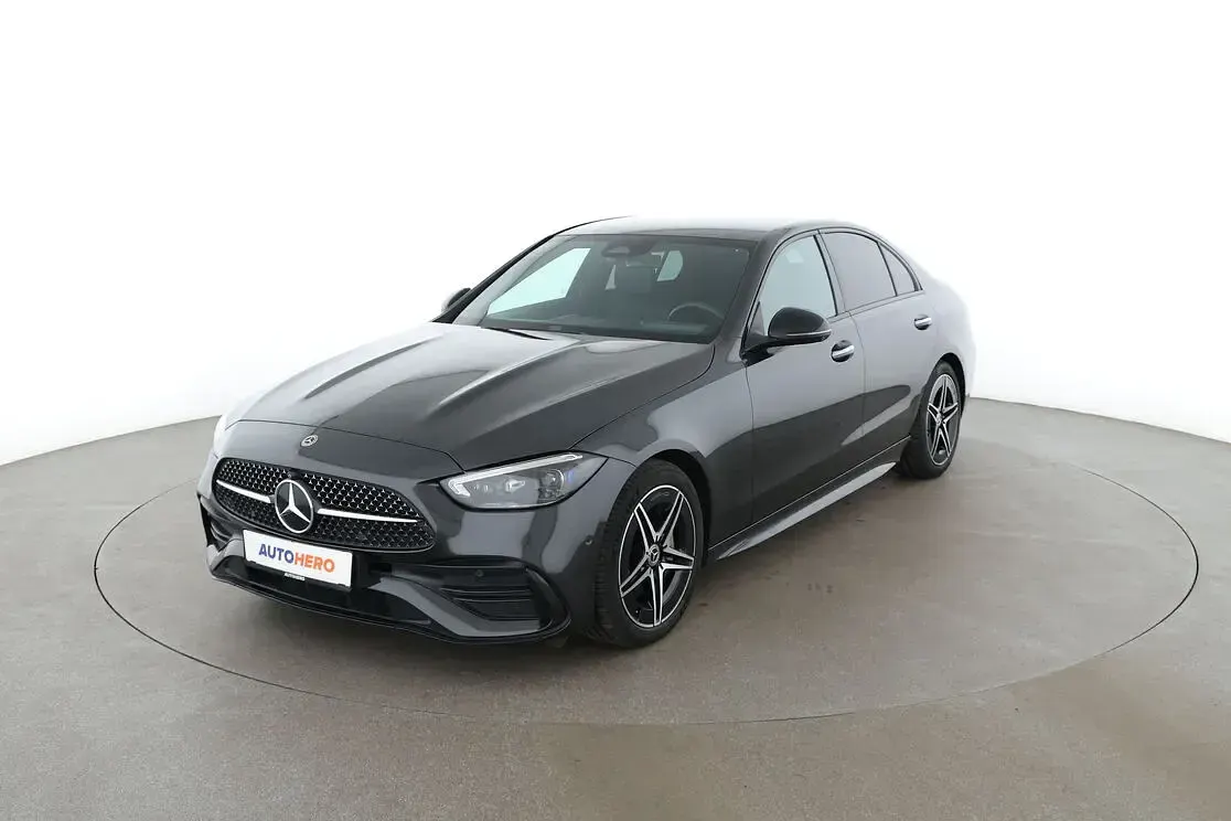 Gebraucht Mercedes C200 AMG line 2022 Limousine