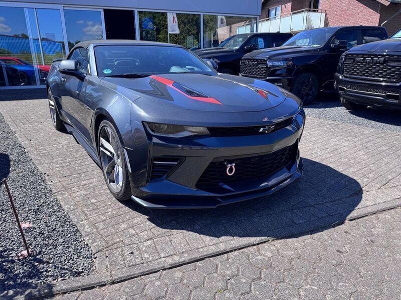 Graphit grau Gebraucht 2017 Chevrolet Camaro Cabrio | 42.790 € (Guter Preis) - Bild 1/4