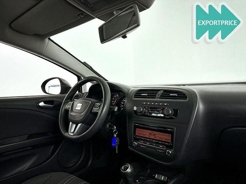 Gebraucht Seat Leon Style 105 PS (77 kW) 2012 Grau Limousine