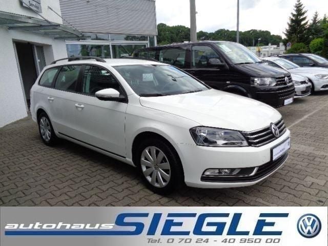 Gebraucht VW Passat Business 140 PS (102 kW) 2013 Weiß Kombi