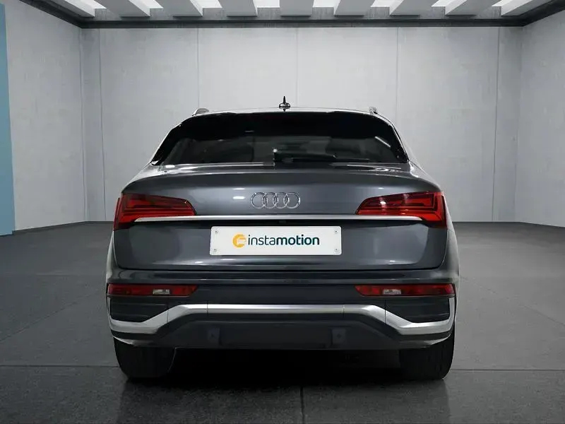 Gebraucht Audi Q5 163 PS (119 kW) 2021 Grau SUV