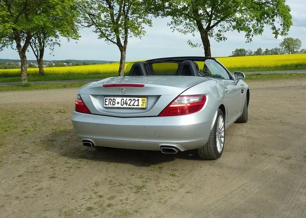Gebraucht Mercedes SLK200 184 PS (135 kW) 2013 Silber Cabrio