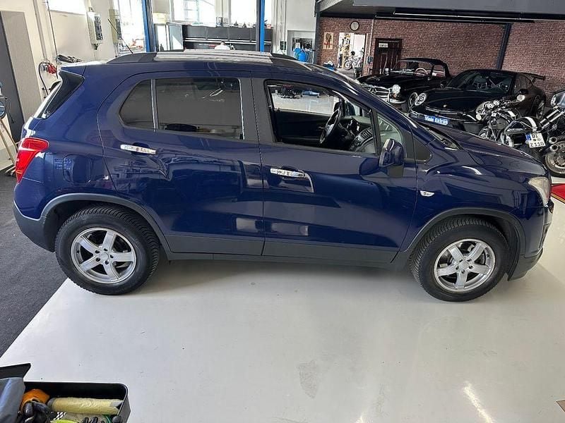 Gebraucht Chevrolet Trax LS 116 PS (85 kW) 2014 Blau SUV