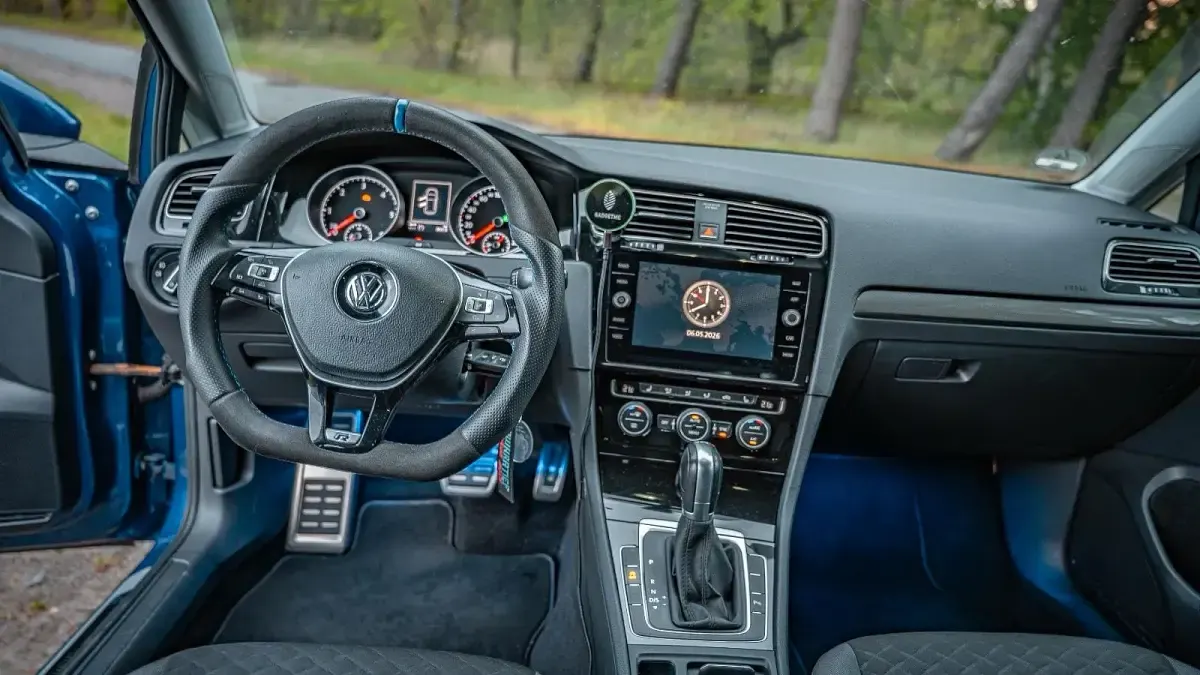 Gebraucht VW Golf VII Join 150 PS (110 kW) 2019 Blau Kleinwagen