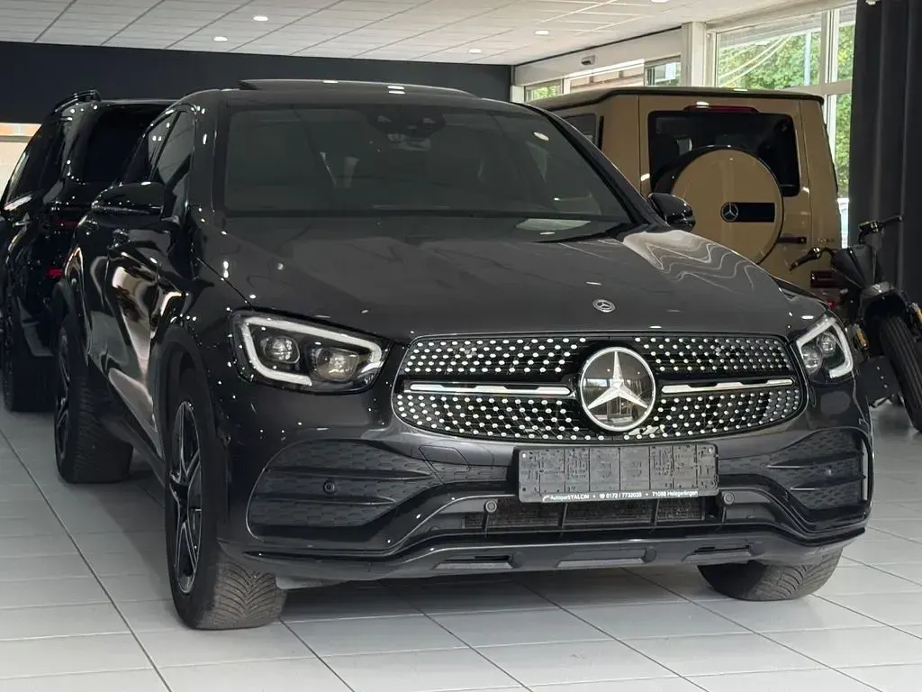 Gebraucht Mercedes GLC300 AMG line 245 PS (180 kW) 2019 Grau SUV