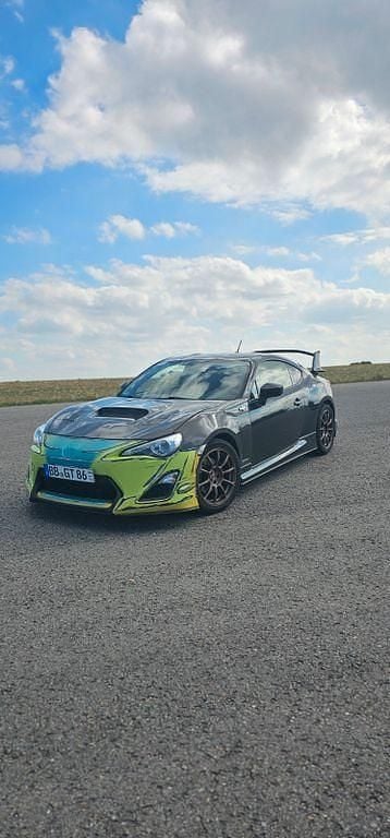 Schwarz Gebraucht 2013 Toyota GT86 GT Coupé | 17.999 € (Fairer Preis) - Bild 1/4