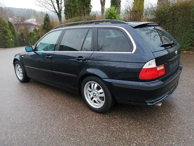 Gebraucht BMW 318 Exclusive 143 PS (105 kW) 2004 Schwarz Kombi