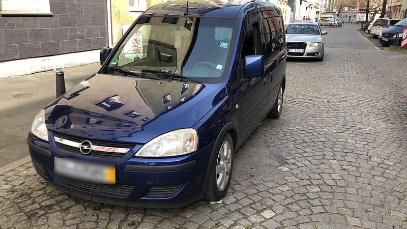 Gebraucht Opel Combo 101 PS (74 kW) 2007 Blau Van / Kleinbus