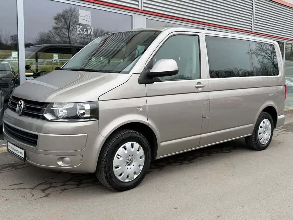 Second-hand VW Caravelle 140 CP (102 kW) 2014 Bej Van