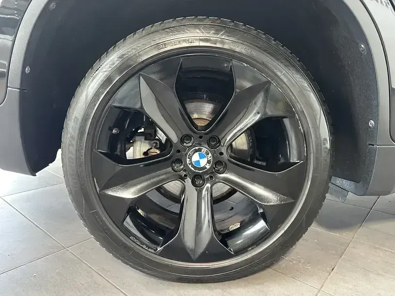 Käytetty BMW X6 Shadowline 245 HP (180 kW) 2013 Musta Katumaasturi