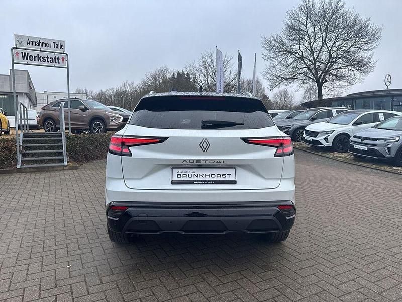 Gebraucht Renault Austral Techno 158 PS (116 kW) 2025 Weiß (perlmuttweiß + blackpearlsch) SUV