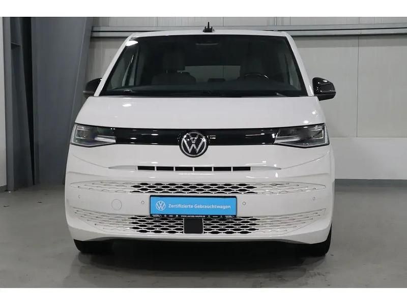 Gebraucht VW Multivan Basis 160 PS (117 kW) 2022 Weiß Van