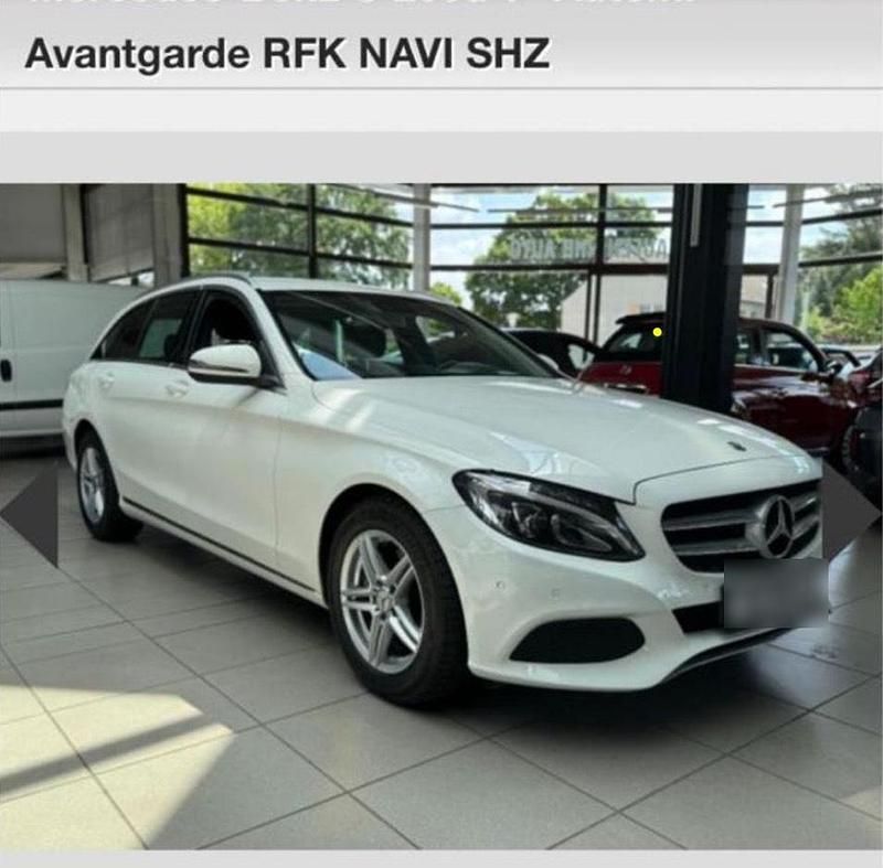 Weiß Gebraucht 2018 Mercedes C200 Kombi | 16.700 € - Bild 1/4