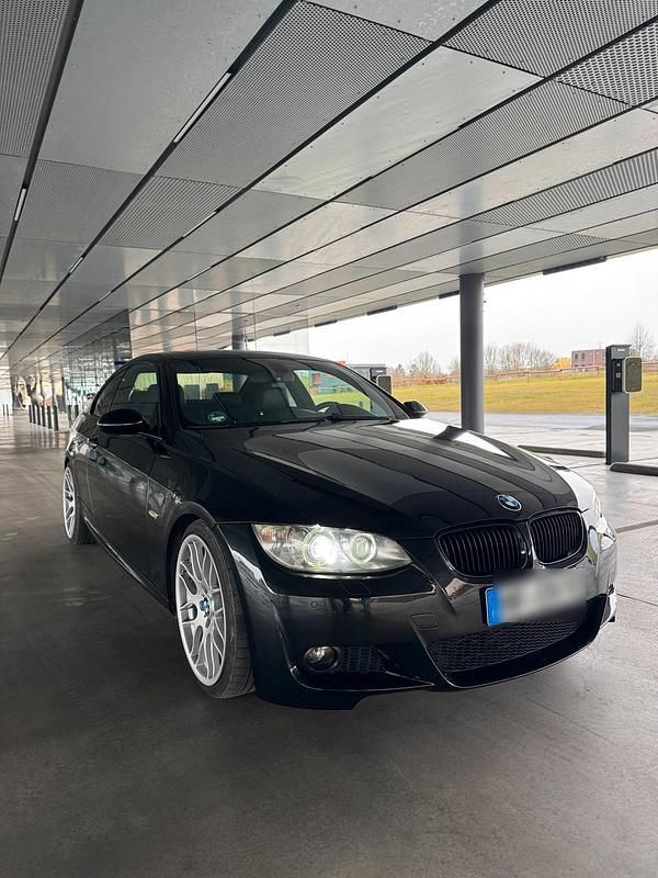 Gebraucht BMW 330 Shadowline 245 PS (180 kW) 2009 Schwarz Coupé