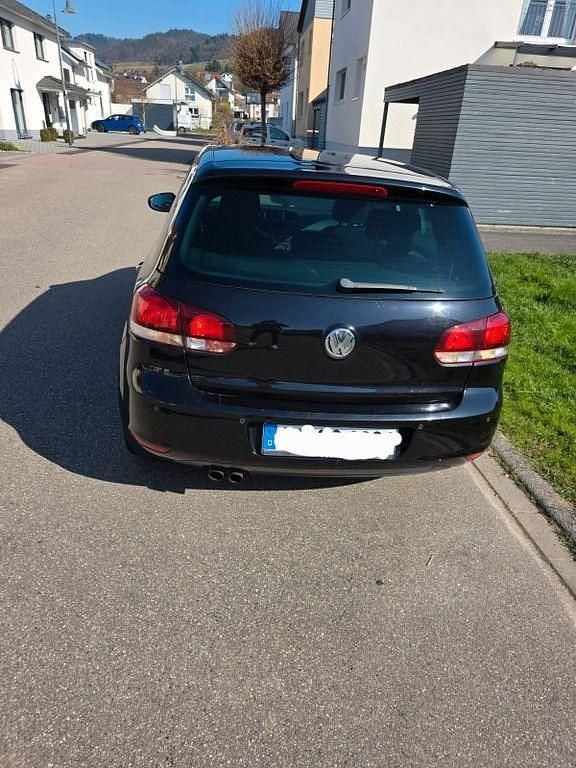 Gebraucht VW Golf VI Highline 160 PS (117 kW) 2011 Schwarz Kleinwagen
