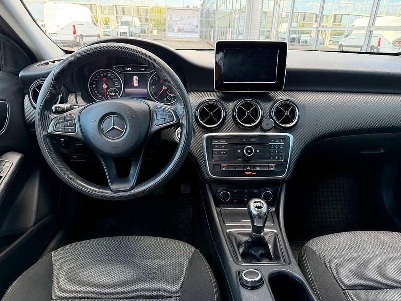 Gebraucht Mercedes GLA180 AMG 109 PS (80 kW) 2018 Schwarz SUV