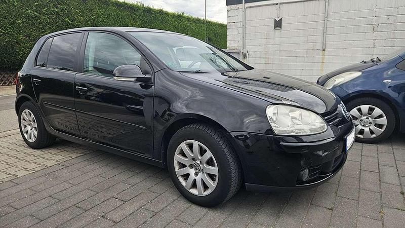 Schwarz Gebraucht 2005 VW Golf V Limousine | 2.800 € (Guter Preis) - Bild 1/4