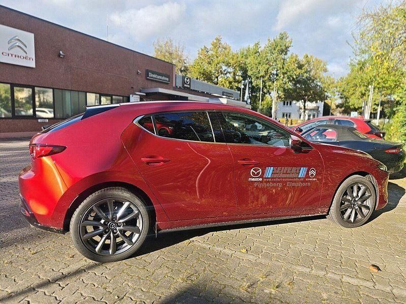 Gebraucht Mazda 3 Exclusive-Line 140 PS (102 kW) 2025 Soul red crystal m Limousine