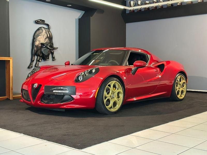 Rot Gebraucht 2016 Alfa Romeo 4C | 75.599 € - Bild 1/4