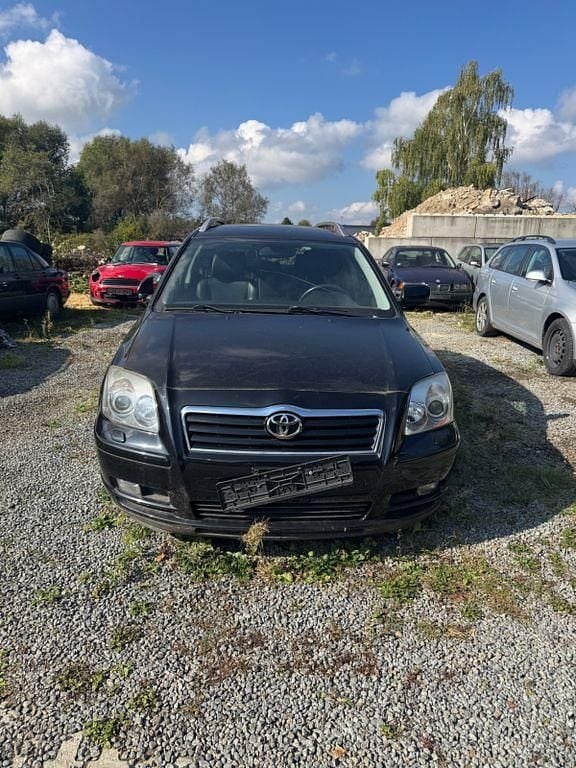 Gebraucht 2005 Toyota Avensis Executive Kombi | 1.350 € (Superpreis) - Bild 1/4
