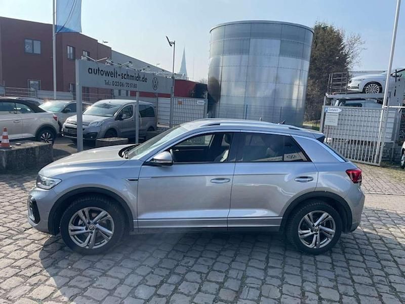 Second-hand VW T-Roc R-line 116 CP (85 kW) 2025 Argintiu SUV