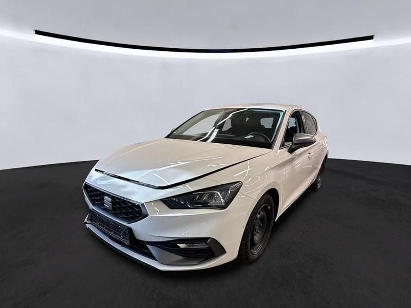 Gebraucht Seat Leon FR 150 PS (110 kW) 2023 Weiß Limousine