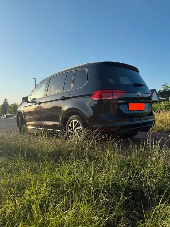 Gebraucht VW Touran Join 150 PS (110 kW) 2018 Schwarz Van / Kleinbus