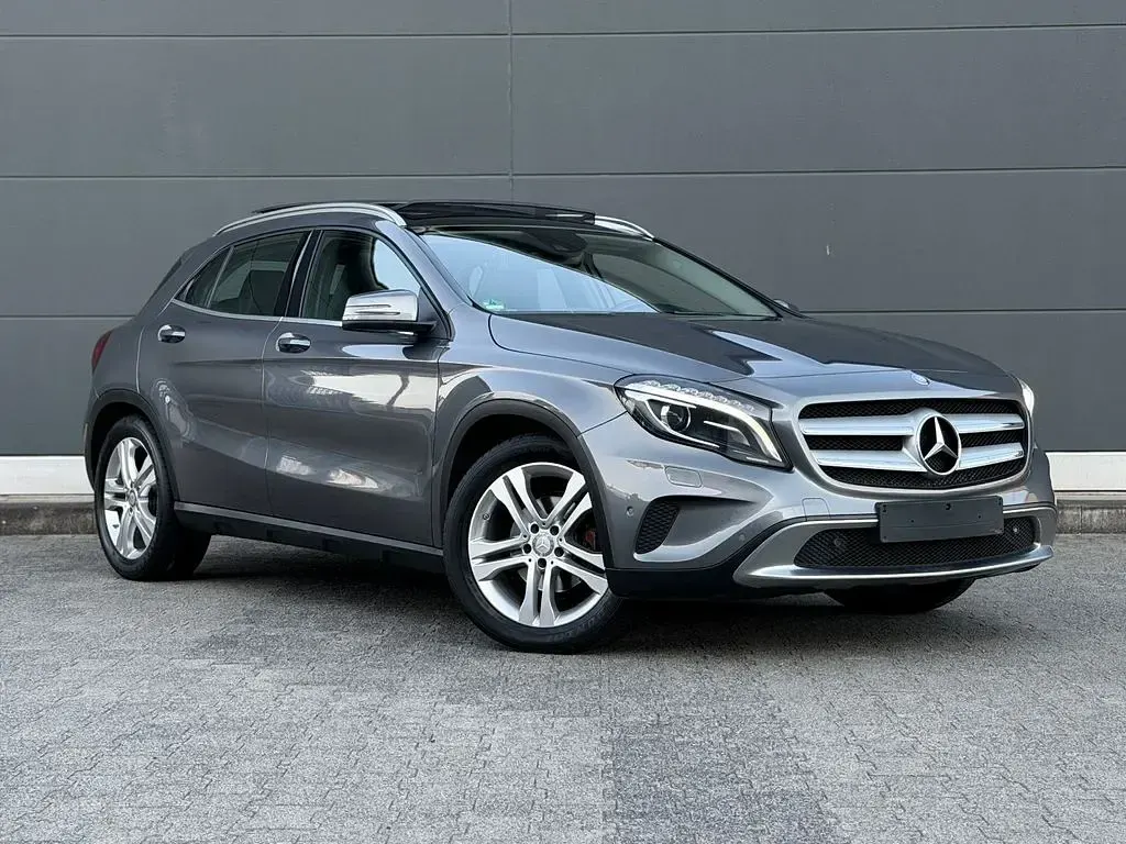 Gebraucht Mercedes GLA220 170 PS (125 kW) 2014 Grau SUV