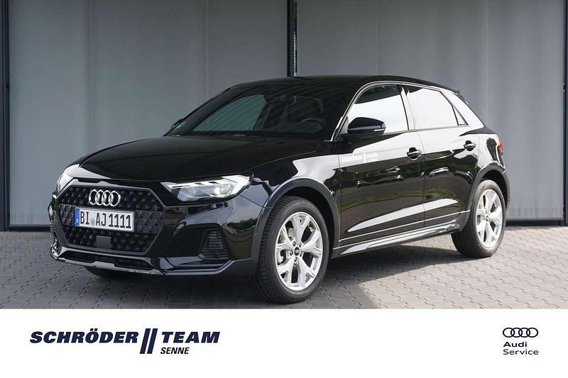 Mythosschwarz metallic Gebraucht 2025 Audi A1 Kleinwagen | 32.980 € (Teuer) - Bild 1/4