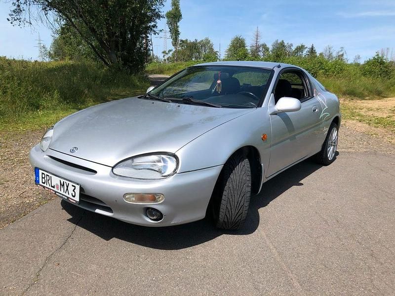 Silber Gebraucht 1997 Mazda MX3 Kleinwagen | 1.700 € - Bild 1/4