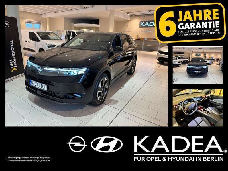 Lackierung schwarz perla nera/typ a Gebraucht 2024 Opel Grandland X SUV | 37.990 € (Teuer) - Bild 1/4